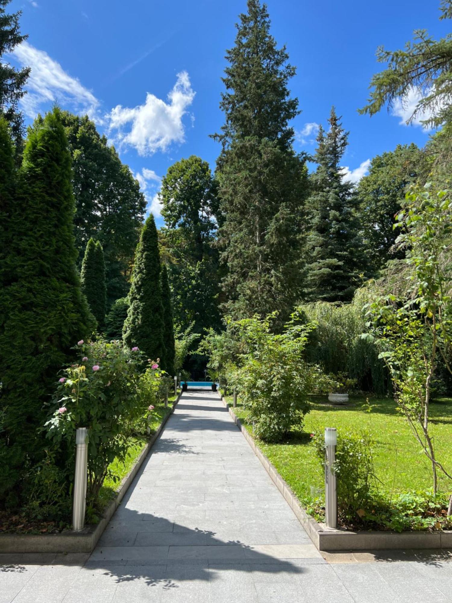 Wienerwald Residenz Baden Extérieur photo