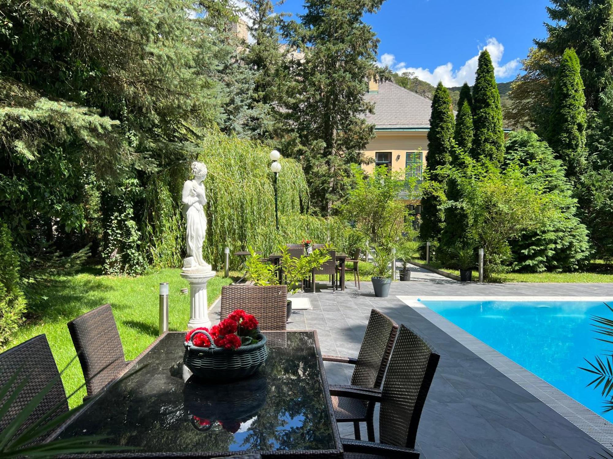 Wienerwald Residenz Baden Extérieur photo